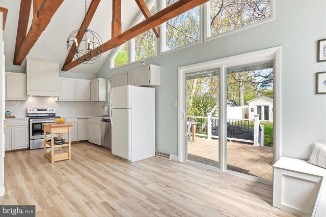 420 RIVERDALE RD, Severna Park, MD 21146