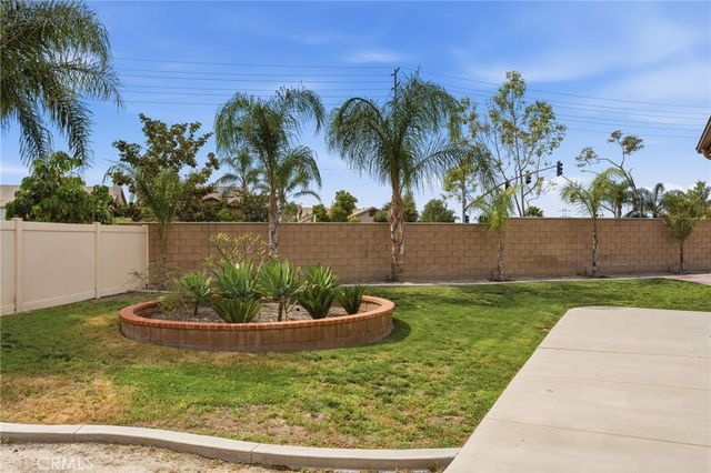 6815 Riverglen Court, Eastvale, CA 92880