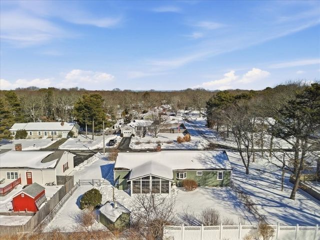 71 Clifford St, Yarmouth, MA 02664