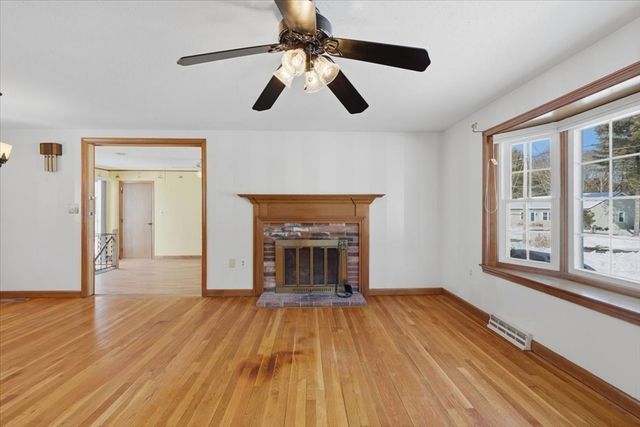 71 Clifford St, Yarmouth, MA 02664