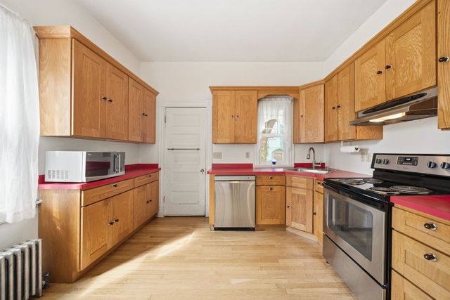 101 Ashmont St, Boston, MA 02124