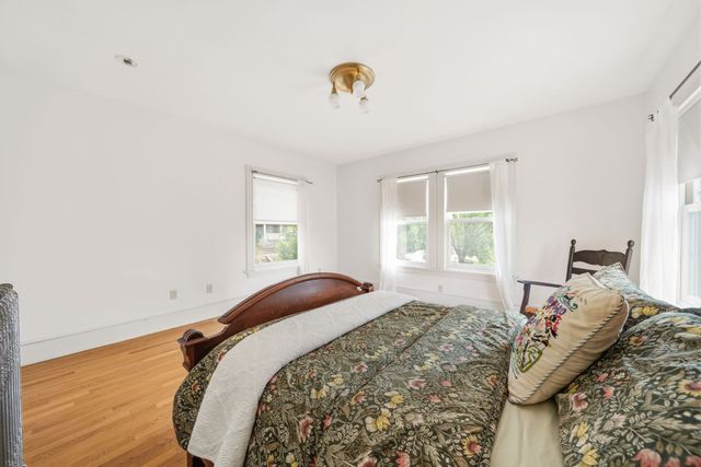 101 Ashmont St, Boston, MA 02124