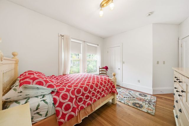 101 Ashmont St, Boston, MA 02124