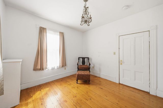 101 Ashmont St, Boston, MA 02124
