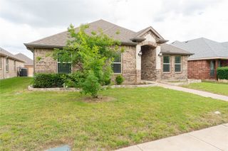 210 Cool Meadows Lane, Red Oak, TX 75154