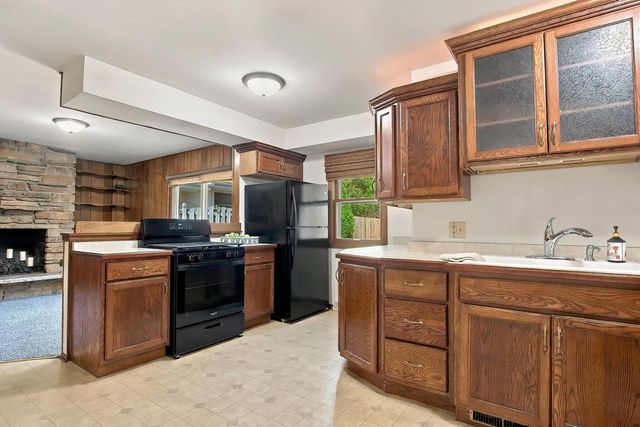 4726 69th STREET, Kenosha, WI 53142