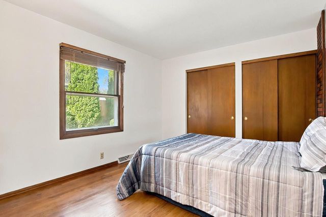4726 69th STREET, Kenosha, WI 53142