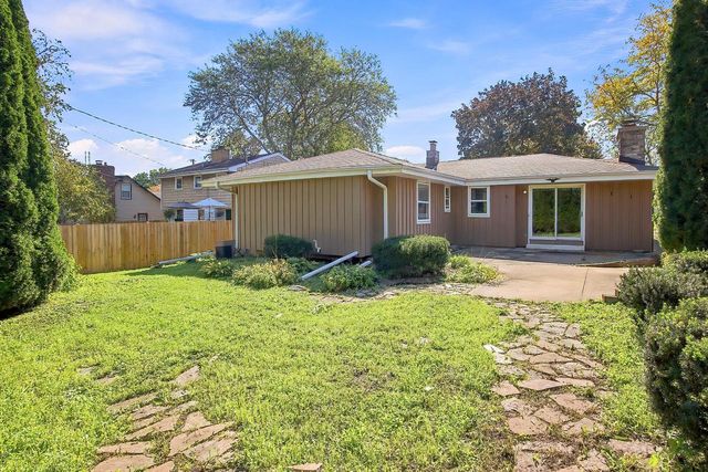 4726 69th STREET, Kenosha, WI 53142
