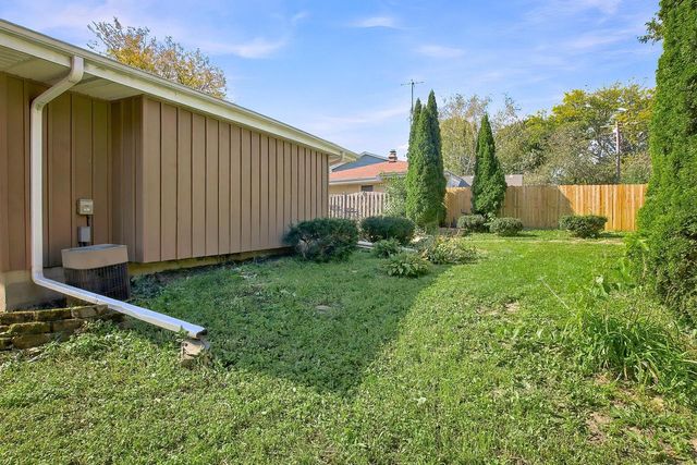 4726 69th STREET, Kenosha, WI 53142