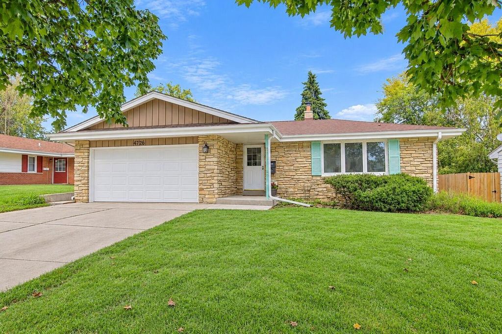 4726 69th STREET, Kenosha, WI 53142