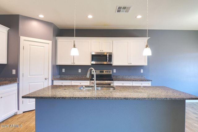 11001 W BENITO Drive, Arizona City, AZ 85123