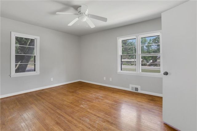 1421 Nerine Circle, Dunwoody, GA 30338