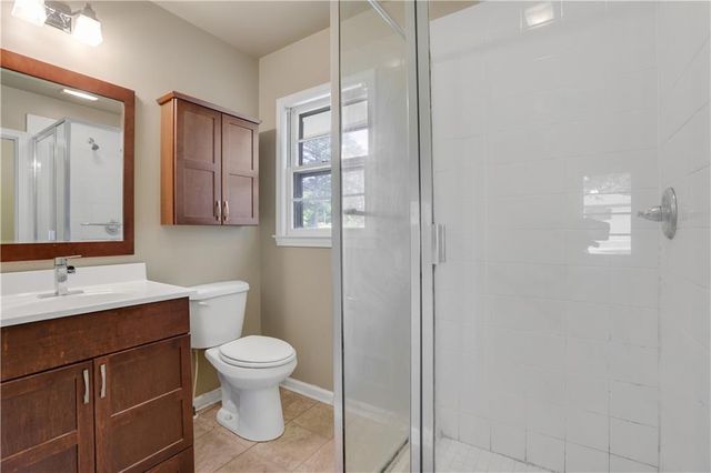 1421 Nerine Circle, Dunwoody, GA 30338