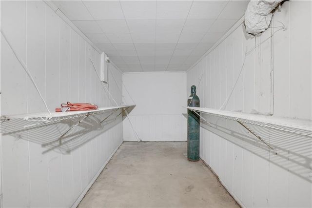 1421 Nerine Circle, Dunwoody, GA 30338