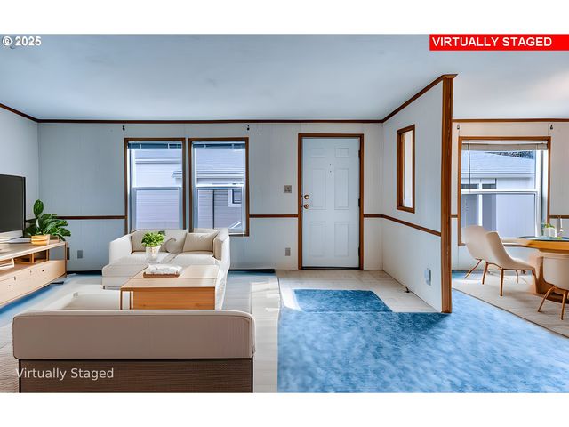 301 E COLUMBIA Dr 61, Newberg, OR 97132