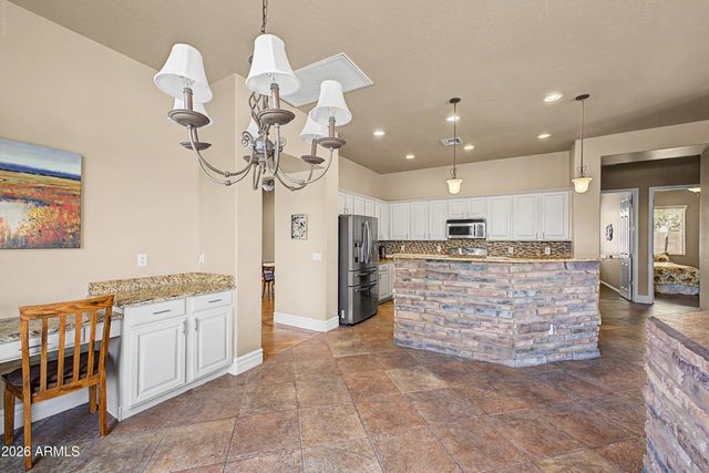 6295 S FAWN Court, Gilbert, AZ 85298
