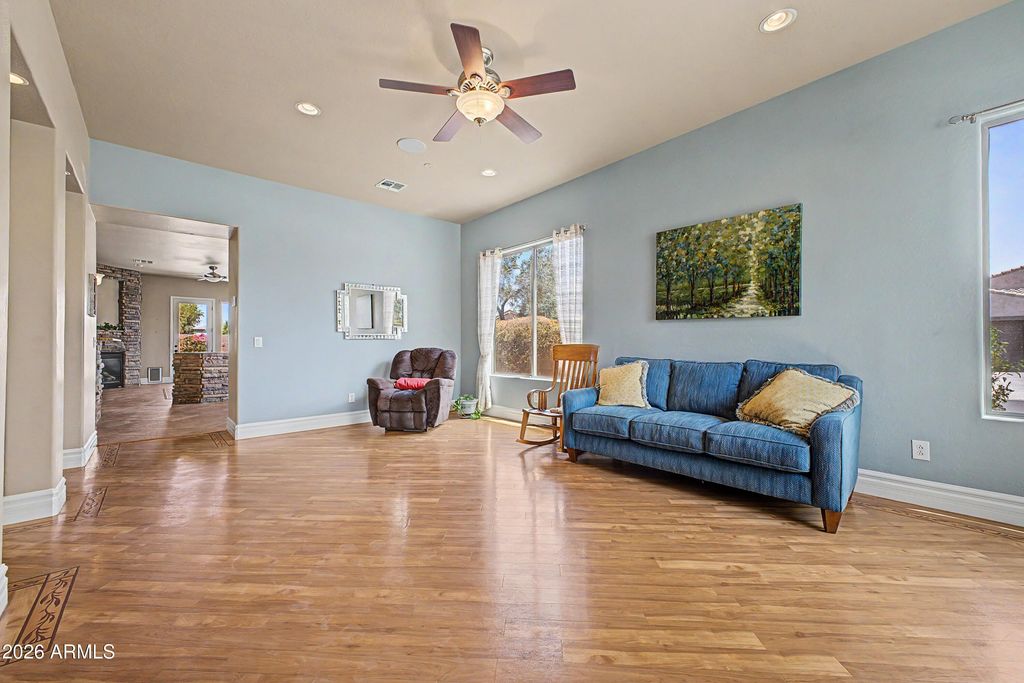 6295 S FAWN Court, Gilbert, AZ 85298 — photo 4