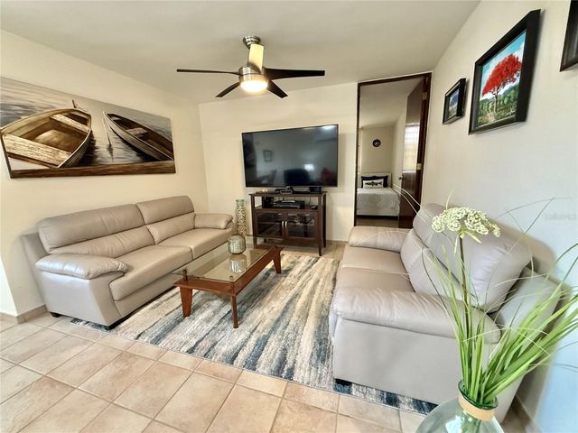 CARR 968 KM 1.8 LAS PICUAS MAMEYES F-3, Rio Grande, PR 00745