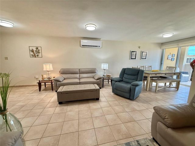 CARR 968 KM 1.8 LAS PICUAS MAMEYES F-3, Rio Grande, PR 00745