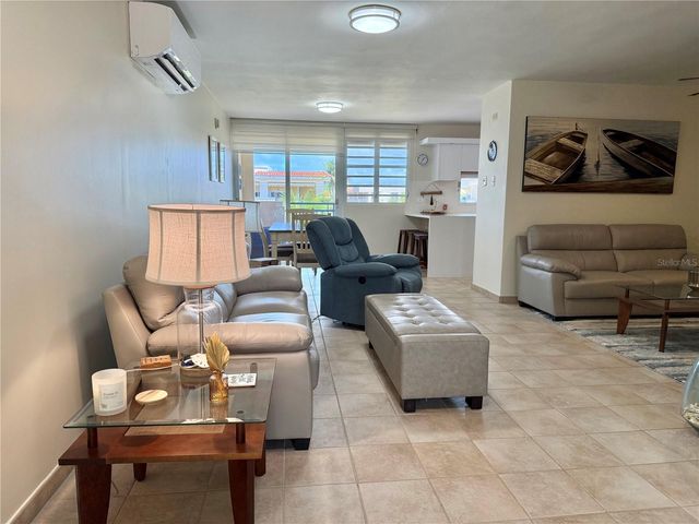 CARR 968 KM 1.8 LAS PICUAS MAMEYES F-3, Rio Grande, PR 00745