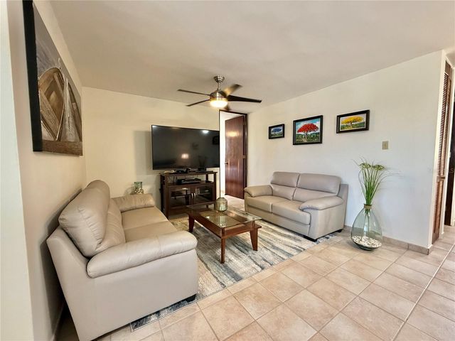 CARR 968 KM 1.8 LAS PICUAS MAMEYES F-3, Rio Grande, PR 00745