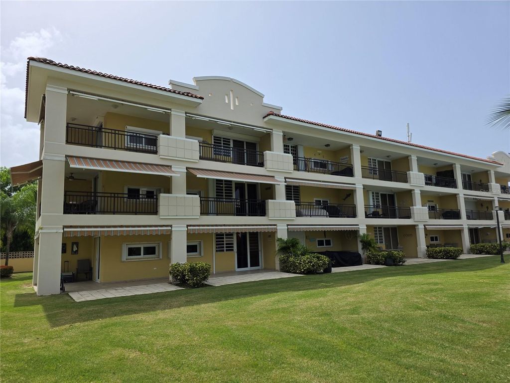 CARR 968 KM 1.8 LAS PICUAS MAMEYES F-3, Rio Grande, PR 00745