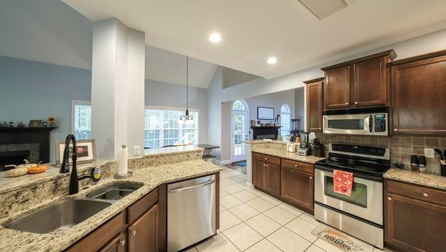 8680 Copperridge Drive, Winston, GA 30187