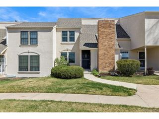 2771 S Victor St, Aurora, CO 80014