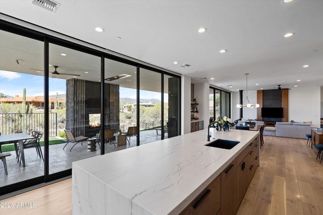 6940 E HORIZON Drive, Cave Creek, AZ 85331