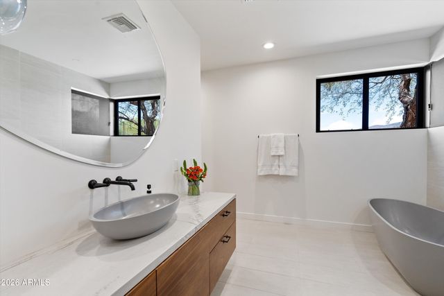 6940 E HORIZON Drive, Cave Creek, AZ 85331