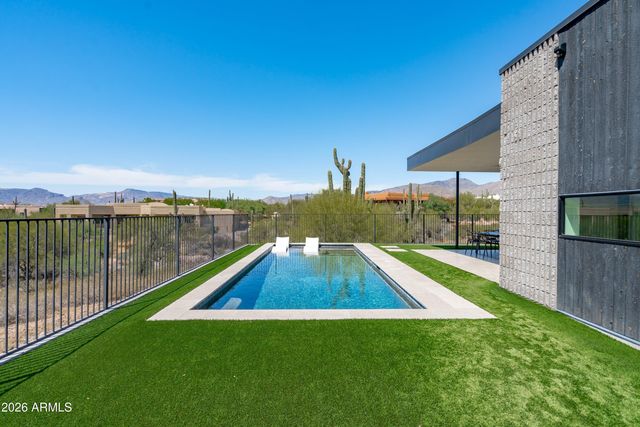 6940 E HORIZON Drive, Cave Creek, AZ 85331