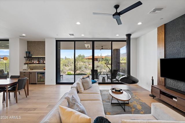 6940 E HORIZON Drive, Cave Creek, AZ 85331