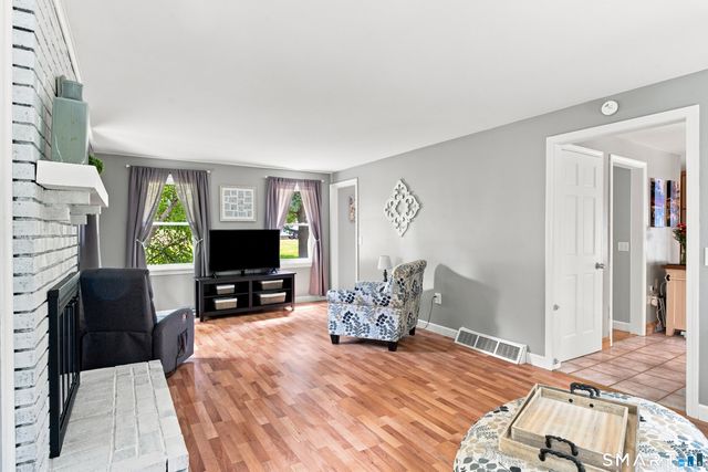 110 Orchard Hill Drive, Windsor Locks, CT 06096