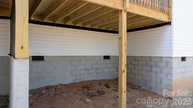 1141 & 1143 12th Street Drive SW, Hickory, NC 28602