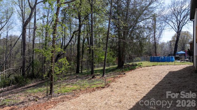 1141 & 1143 12th Street Drive SW, Hickory, NC 28602