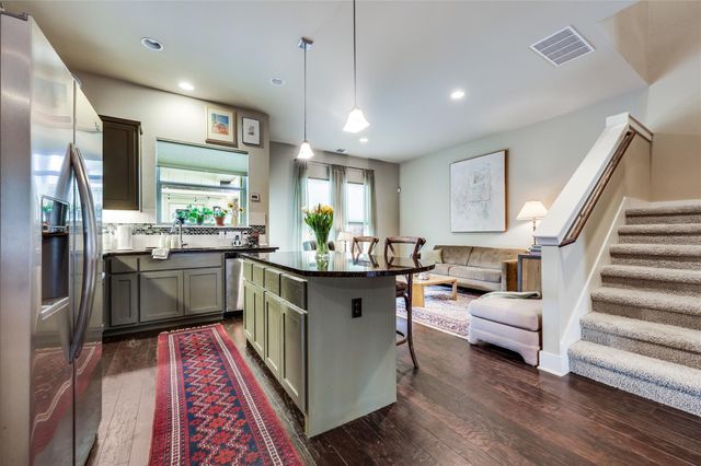 4533 Mattie ST, Austin, TX 78723