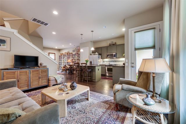 4533 Mattie ST, Austin, TX 78723