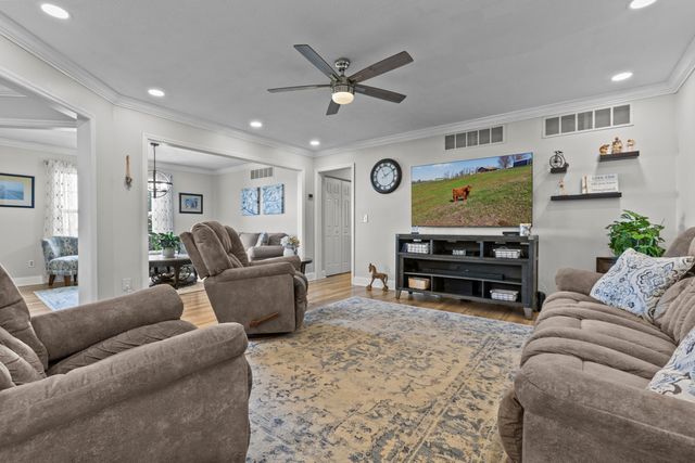 8353 Wades Mill Road, Mt Sterling, KY 40353