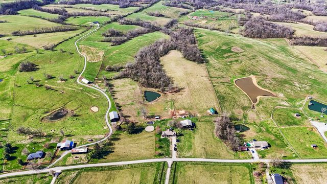 8353 Wades Mill Road, Mt Sterling, KY 40353