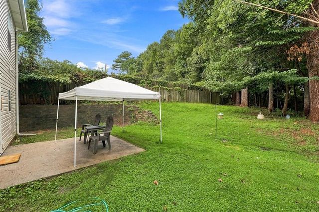 105 Twin Pines Court, Dallas, GA 30132