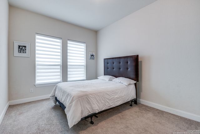 110 Stablewood Ct, Boerne, TX 78006