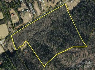 05 15 1 3 BLUE CREEK Road, Lenoir, NC 28645