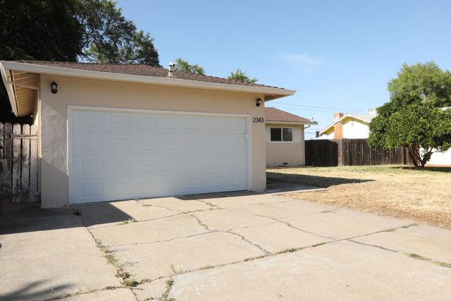 2343 Thompson Way, Sacramento, CA 95822
