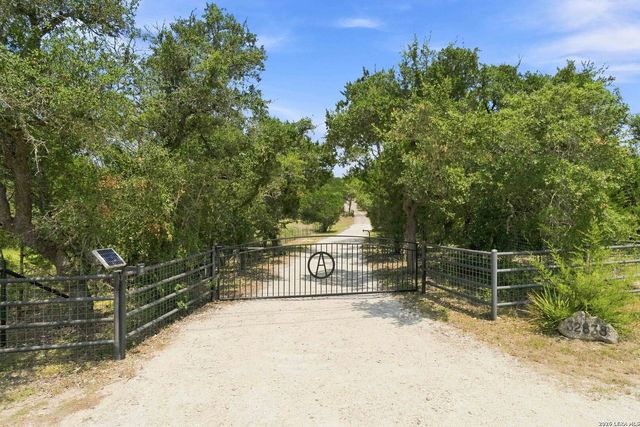 32838 STAHL LN, Bulverde, TX 78163