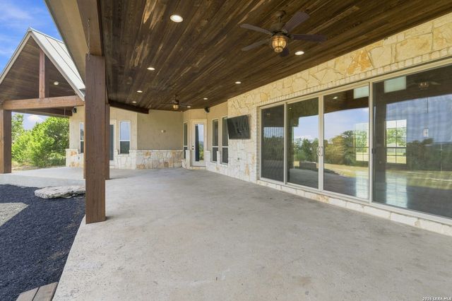 32838 STAHL LN, Bulverde, TX 78163