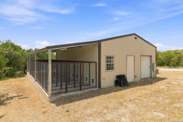 32838 STAHL LN, Bulverde, TX 78163