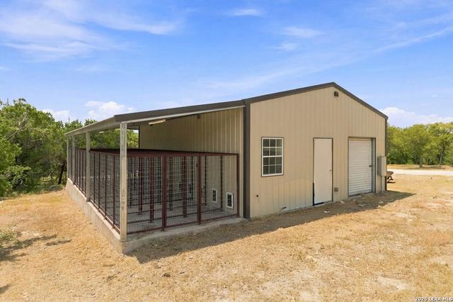 32838 STAHL LN, Bulverde, TX 78163