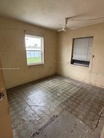 11410 SW 44th Street, Miami, FL 33165