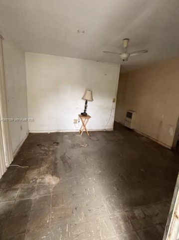 11410 SW 44th Street, Miami, FL 33165