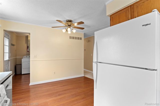8834 Janis Street, Shelby Charter Township, MI 48317
